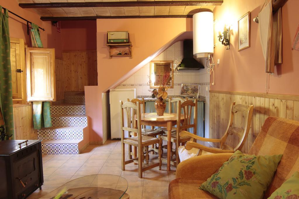 Mesoncillo Neo Villa Hornos Bagian luar foto